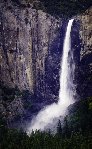 Bridalveil Falls : Yosemite National Park : JOHN MURK PHOTOGRAPHY