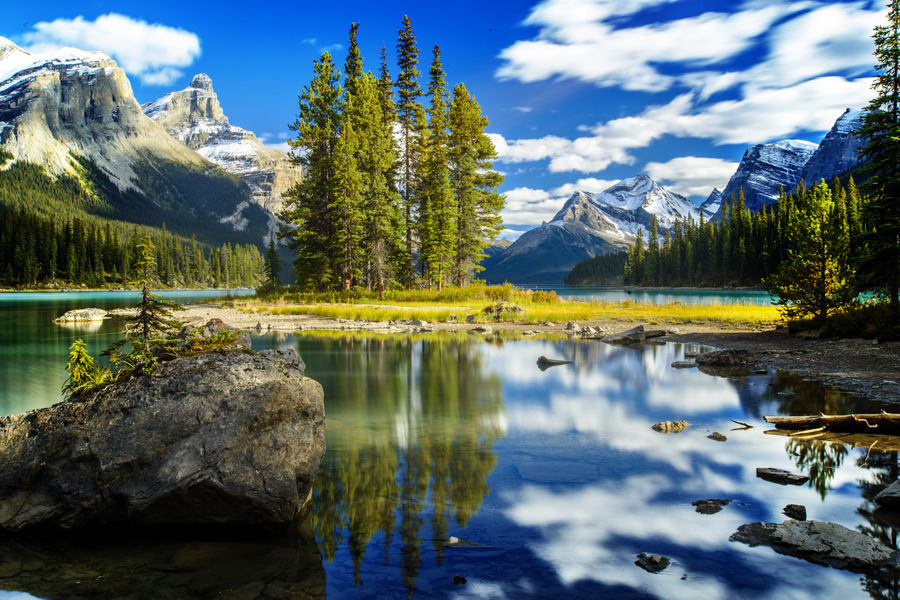 Spirit Island : Canadian Rockies : JOHN MURK PHOTOGRAPHY