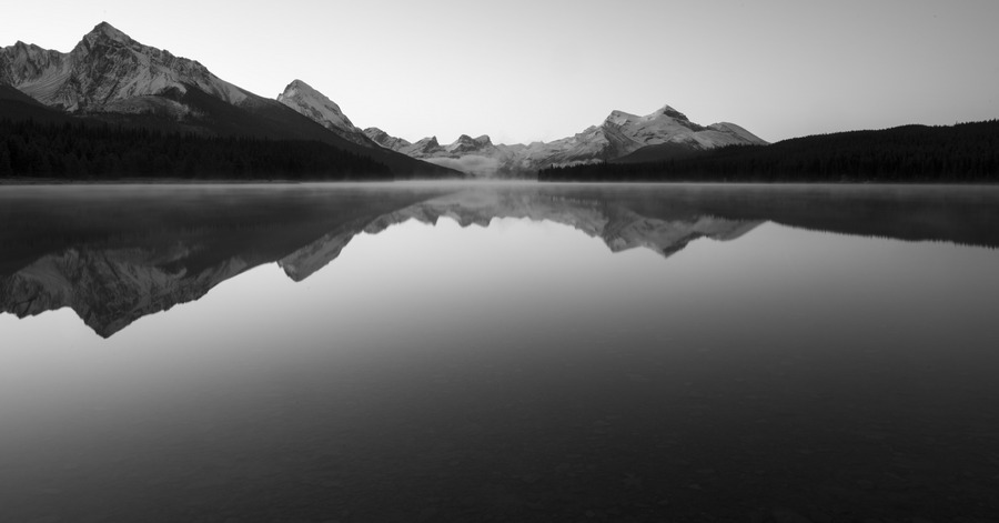 Lake Maligne : Canadian Rockies : JOHN MURK PHOTOGRAPHY
